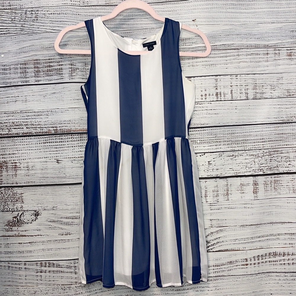 🔥 SALE TOMMY HILFIGER Navy Blue & White Nautical Striped Girls Dress Medium
